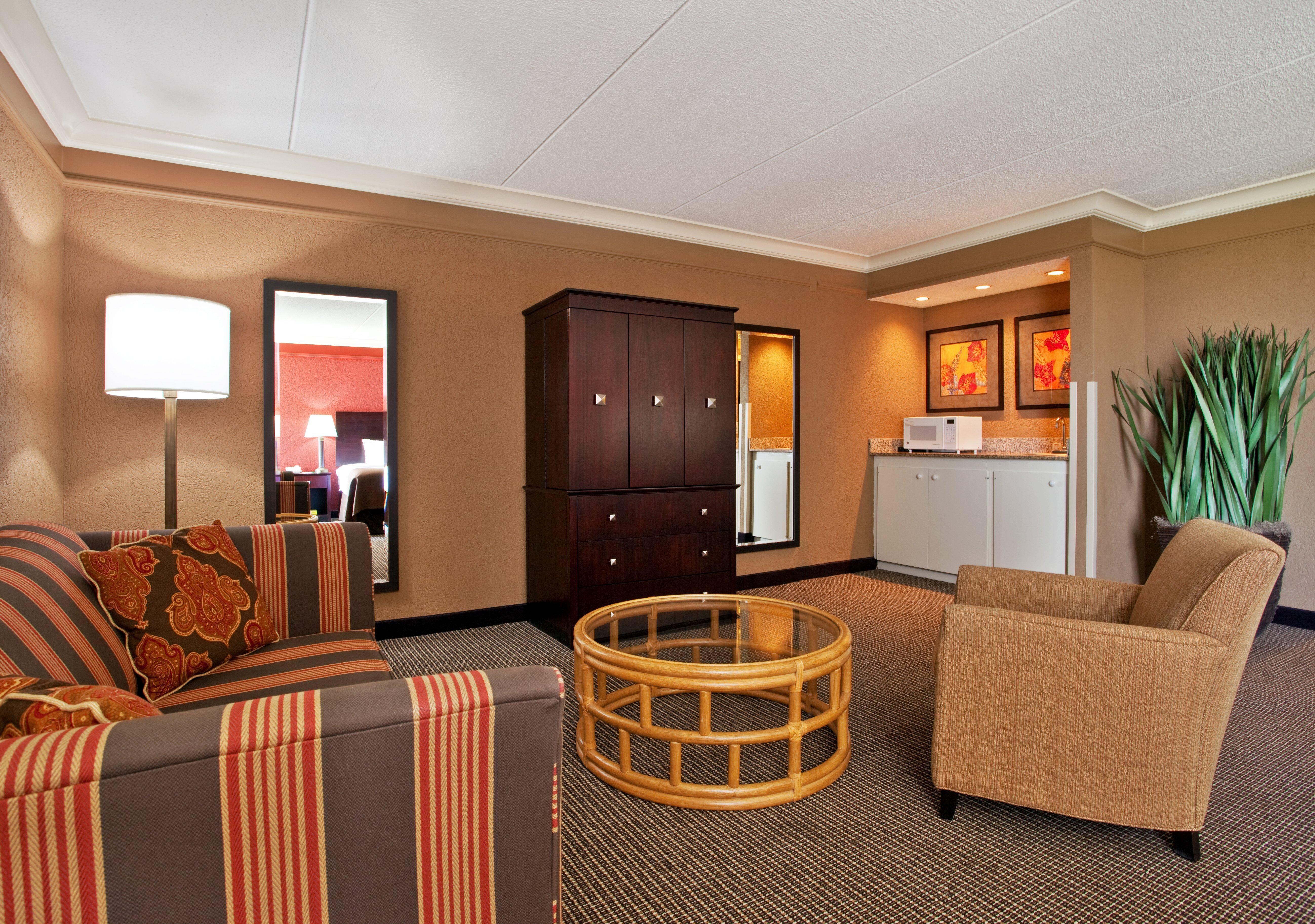 Best Western Plus Strongsville Cleveland Esterno foto