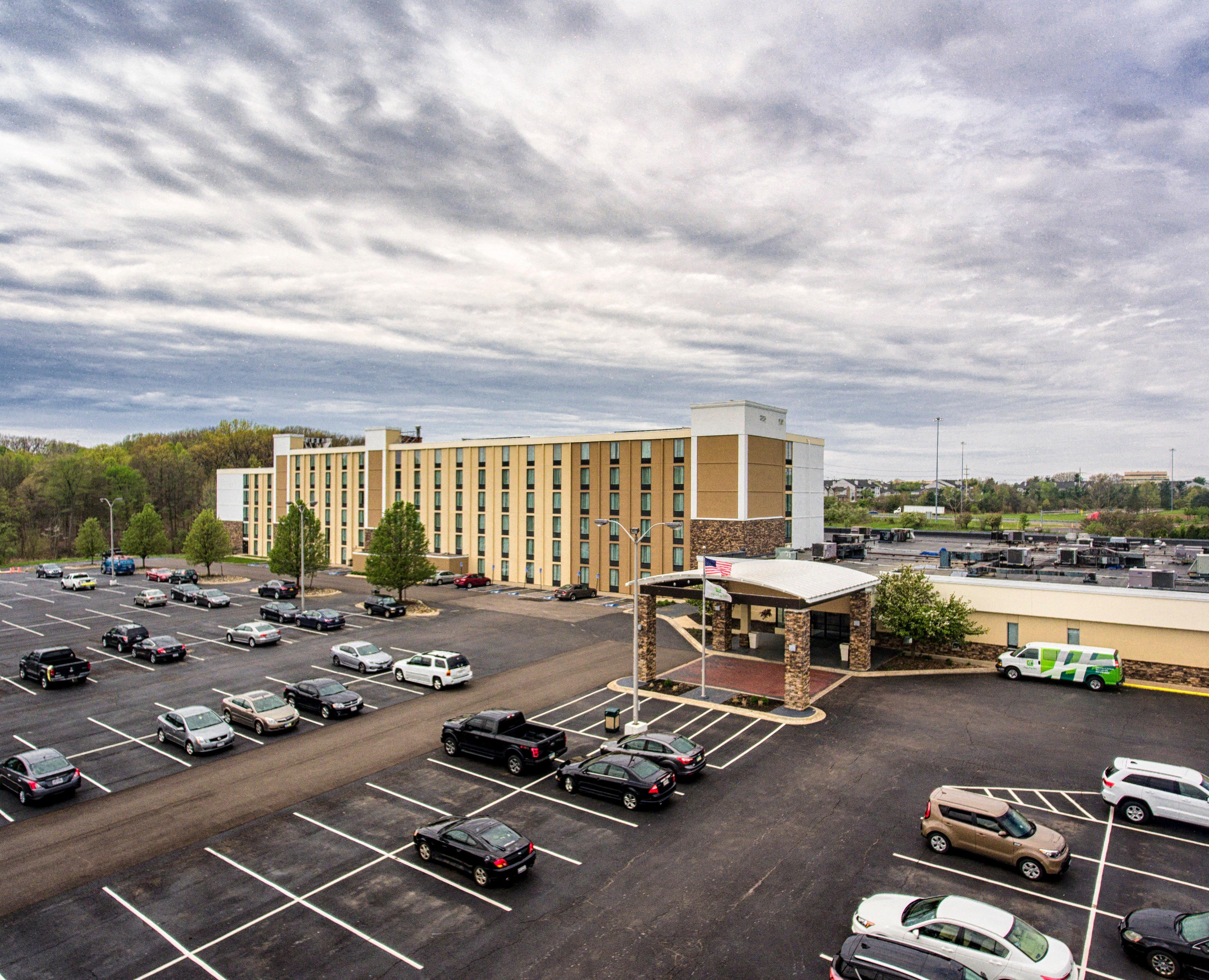 Best Western Plus Strongsville Cleveland Esterno foto