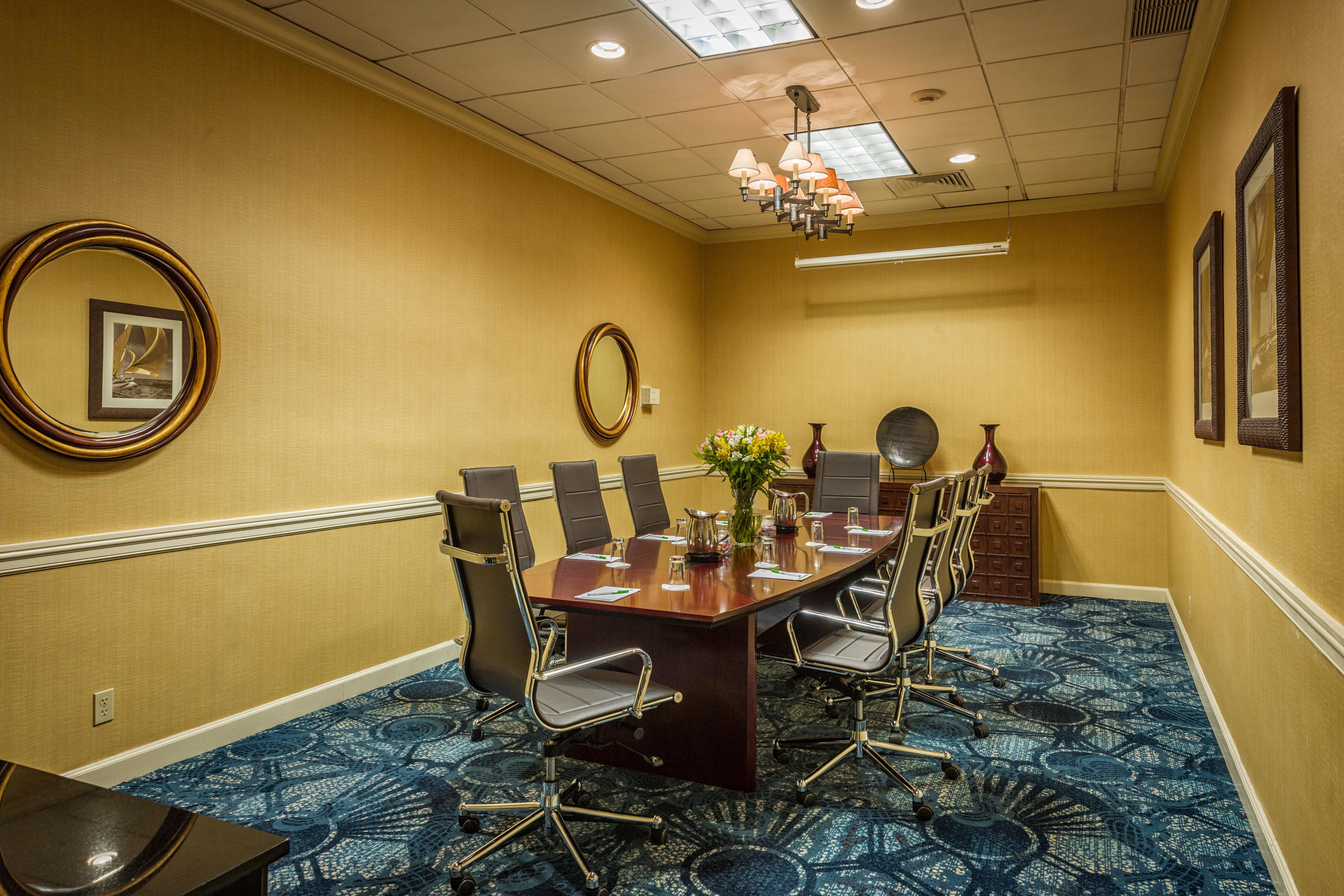 Best Western Plus Strongsville Cleveland Esterno foto