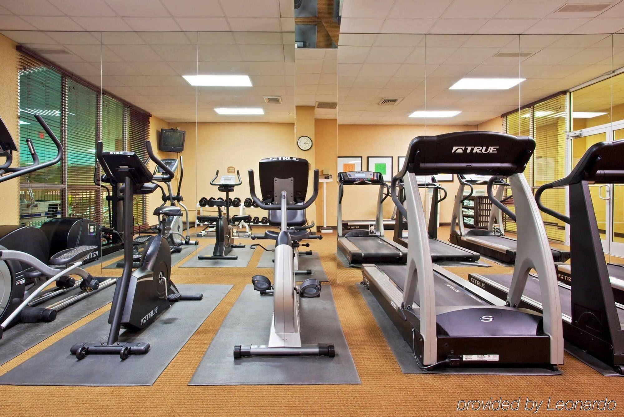 Best Western Plus Strongsville Cleveland Esterno foto