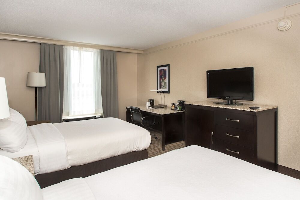Best Western Plus Strongsville Cleveland Esterno foto